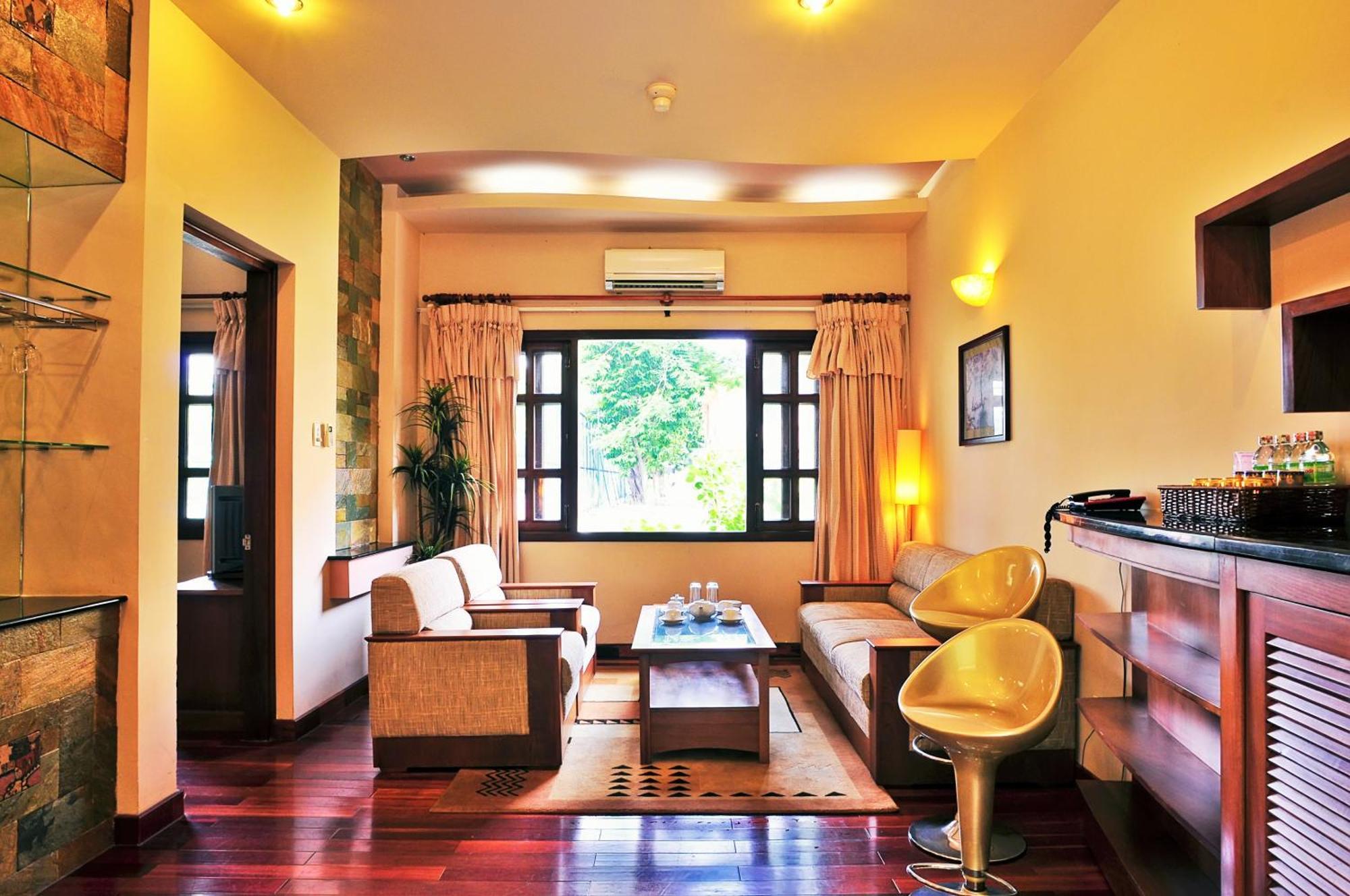 Ky Hoa Hotel Ho Chi Minh Exterior photo