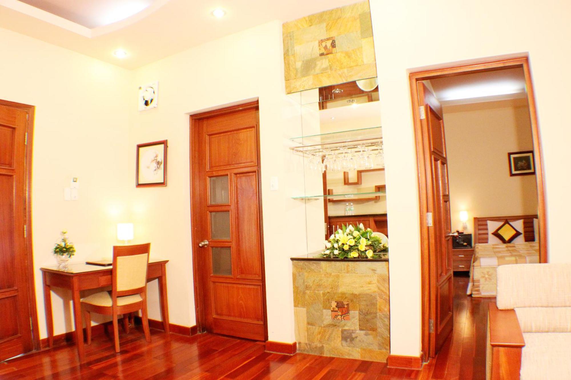 Ky Hoa Hotel Ho Chi Minh Exterior photo