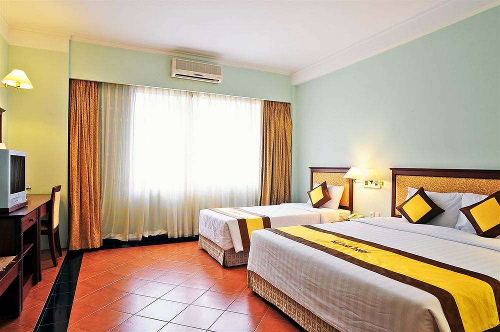 Ky Hoa Hotel Ho Chi Minh Exterior photo